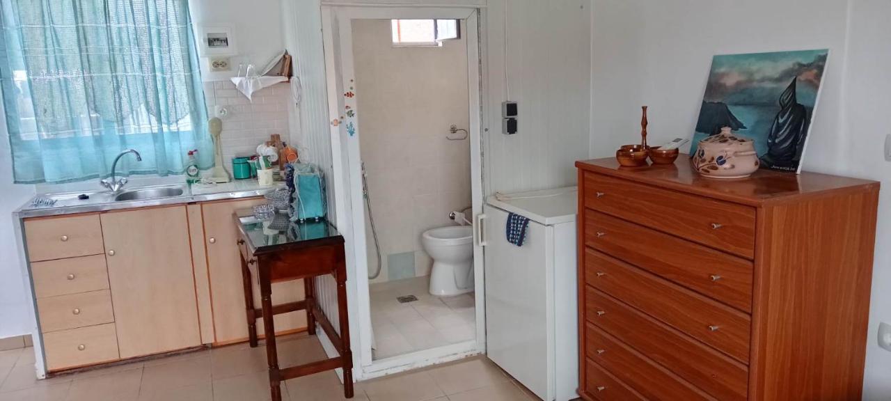 Jasmine'S Guest House 카를로바씨 외부 사진